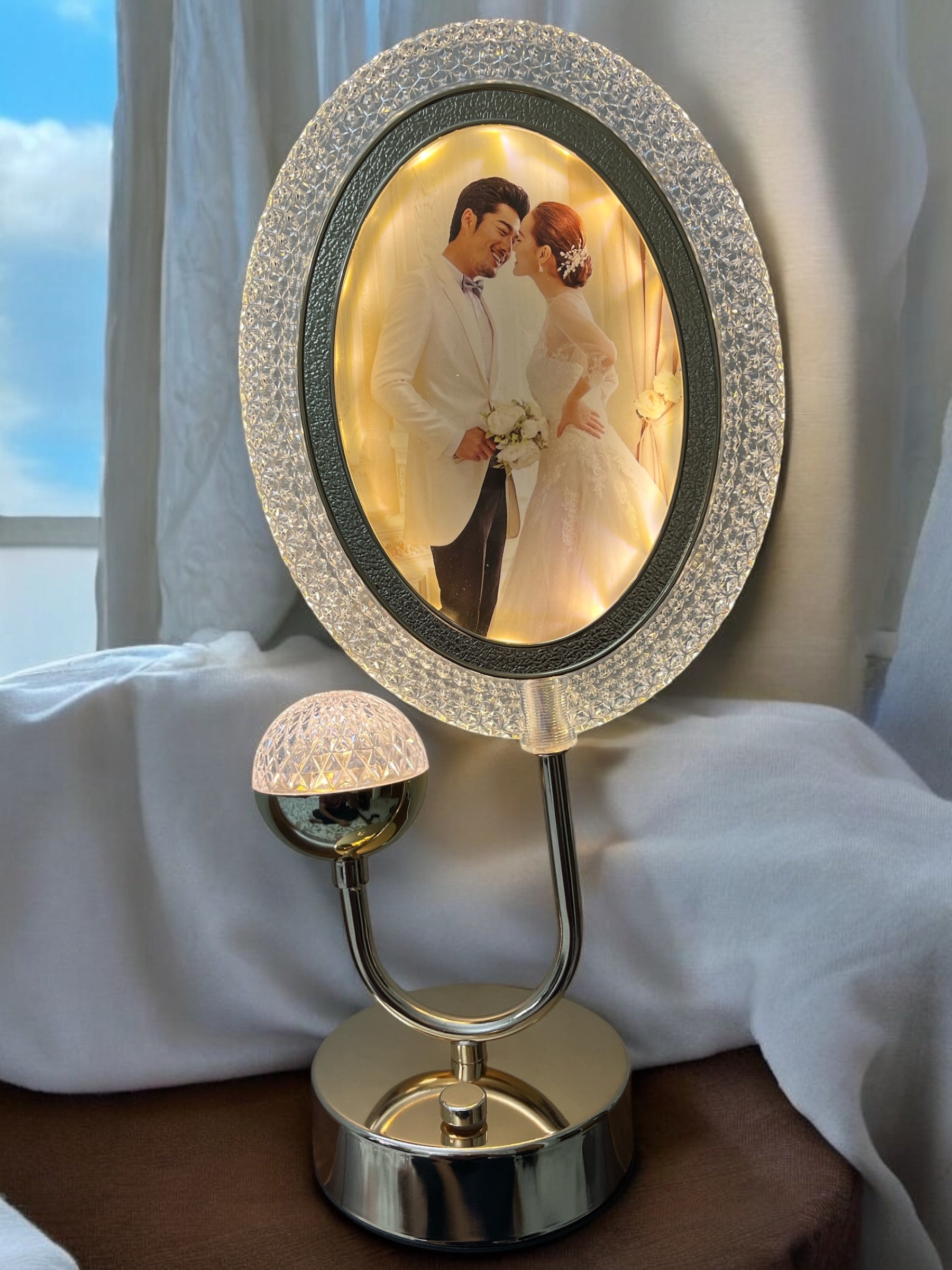 Elegant Personalized Photo Frame Lamp with Touch Control